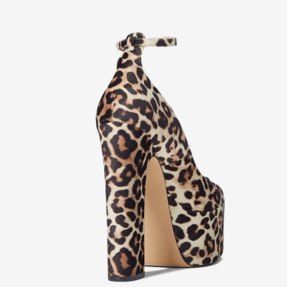 Steve Madden Skyrise Leopard Velvet Platform Pumps. - Picture 3 of 13